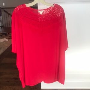 Beautiful Red Lace Trim Short Sleeve Top